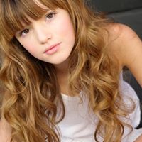 Taylor Swan Photo 30