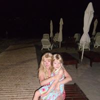 Nadine De Photo 4