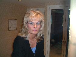Pamela Evans Photo 48