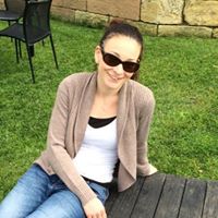 Laura Rathbone Photo 6
