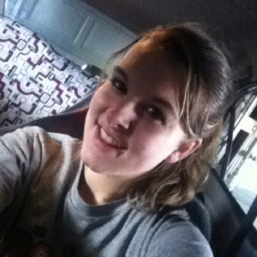 Andrea Robison Photo 19