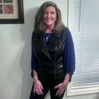 Kelly Herring Photo 22