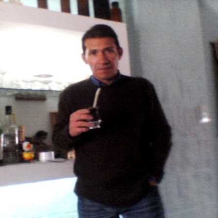 Roberto Velazquez Photo 36
