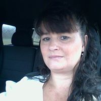 Katie Hunt Photo 25
