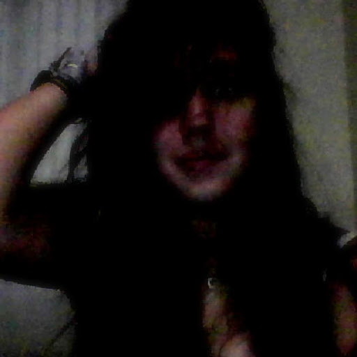 Laura Santos Photo 39