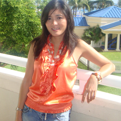 Theresa Nguyen Photo 27
