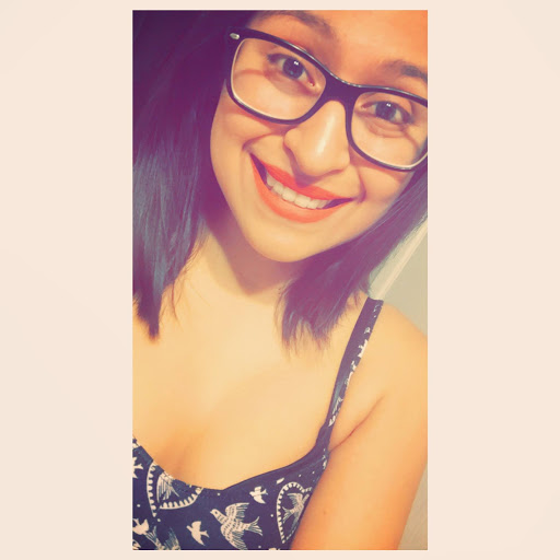 Elizabeth Perez Photo 45