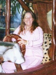 Stephanie Maynard Photo 19