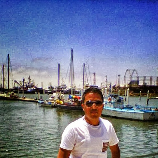 Carlos Santiago Photo 49