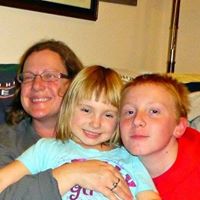 Julie Eggleston Photo 15