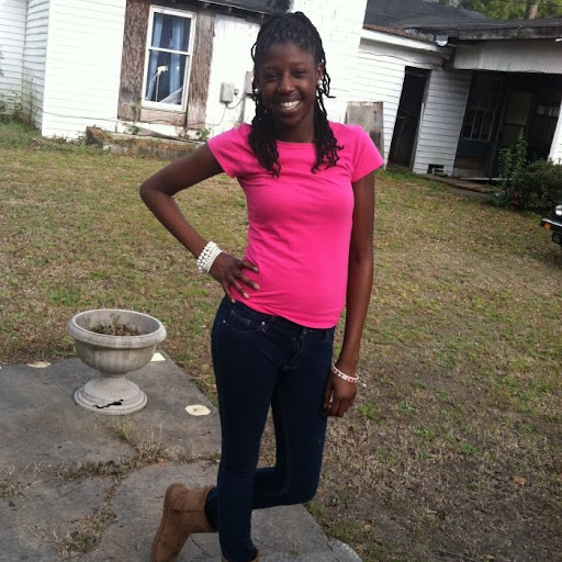 Kyra Wilson Photo 16