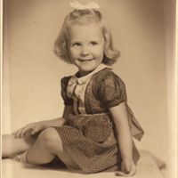 Mary Vogel Photo 14
