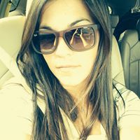 Sarah Trahan Photo 24