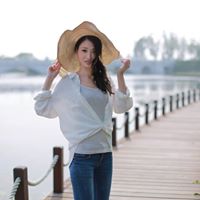 Lianne Chen Photo 8