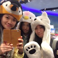 Joan Li Photo 35
