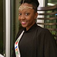 Cassandra Gordon Photo 25