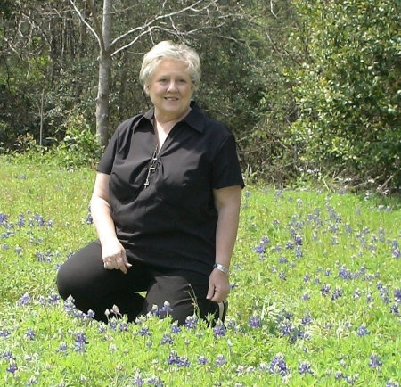 Gloria Adams Photo 28