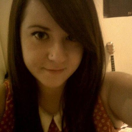 Chelsea Young Photo 22