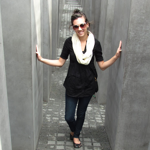 Jennifer Simmons Photo 23