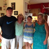 Lisa Stroh Photo 23