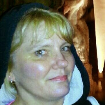 Diane Holdren Photo 11