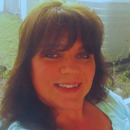 Tanya Robinson Photo 31