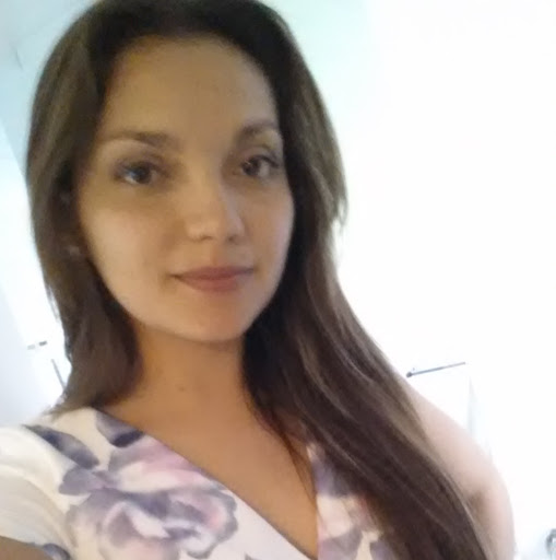Angela Perez Photo 24