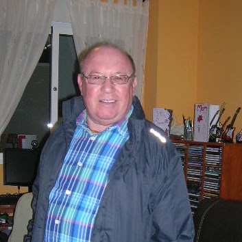 Billy Knowles Photo 24