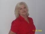 Annie Tucker Photo 14