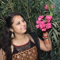 Vidhi Pandya Photo 17