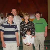 Anna Moore Photo 15