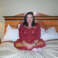 Ana Gill Photo 26