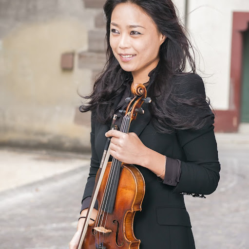 Soyoung Yoon Photo 13