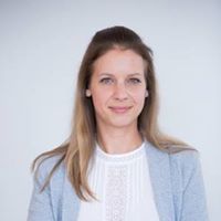 Eva Wrobel Photo 2