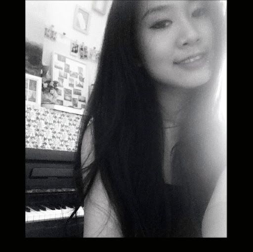 Theresa Lam Photo 16