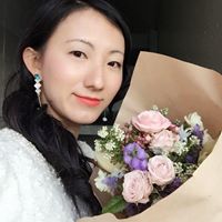 Helen Liu Photo 45