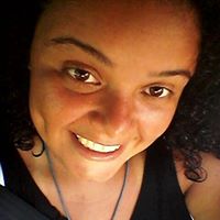 Yolanda Kelly Photo 18