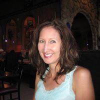 Stephanie Ryan Photo 19