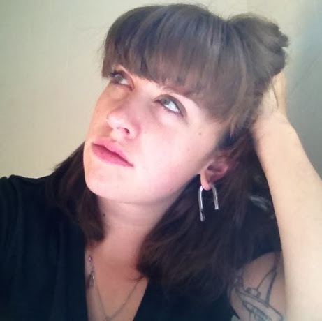 Alison Day Photo 29
