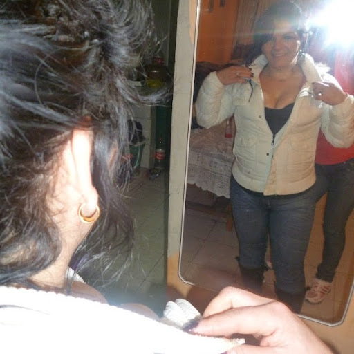 Laura Sansalone Photo 6