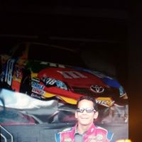 Oscar Quezada Photo 32