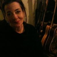 Julia Boyd Photo 40