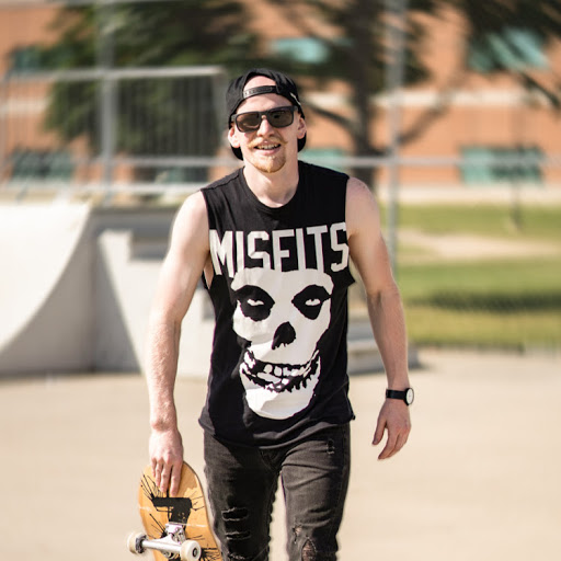 Nick Bliss Photo 26