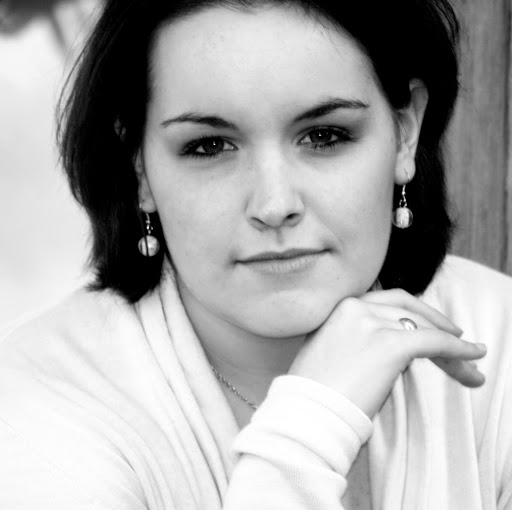 Nancy Howell Photo 30