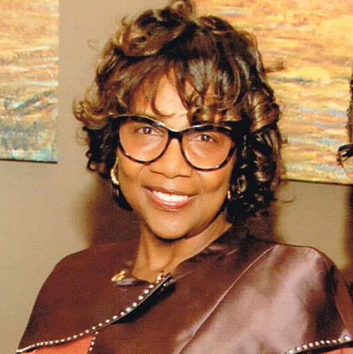 Joyce Thomas Photo 10