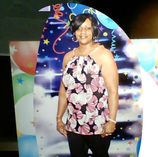 Charlene Andrews Photo 26