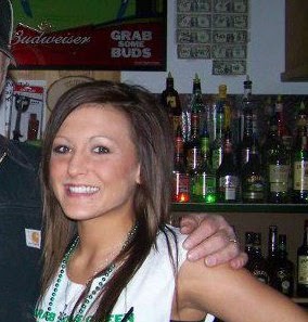Lindsey Olson Photo 19