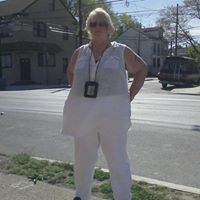 Elizabeth Hawks Photo 27