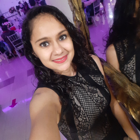 Ana Betancourt Photo 30