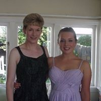 Julie Hansen Photo 24